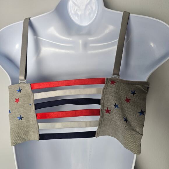 Red White Blue Star Print Bralette Gray Strappy Back Crop Top Patriotic M - Picture 3 of 7
